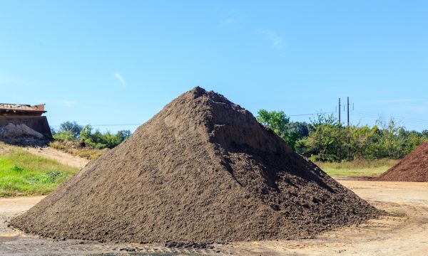 Black Dirt Delivery in Bowie